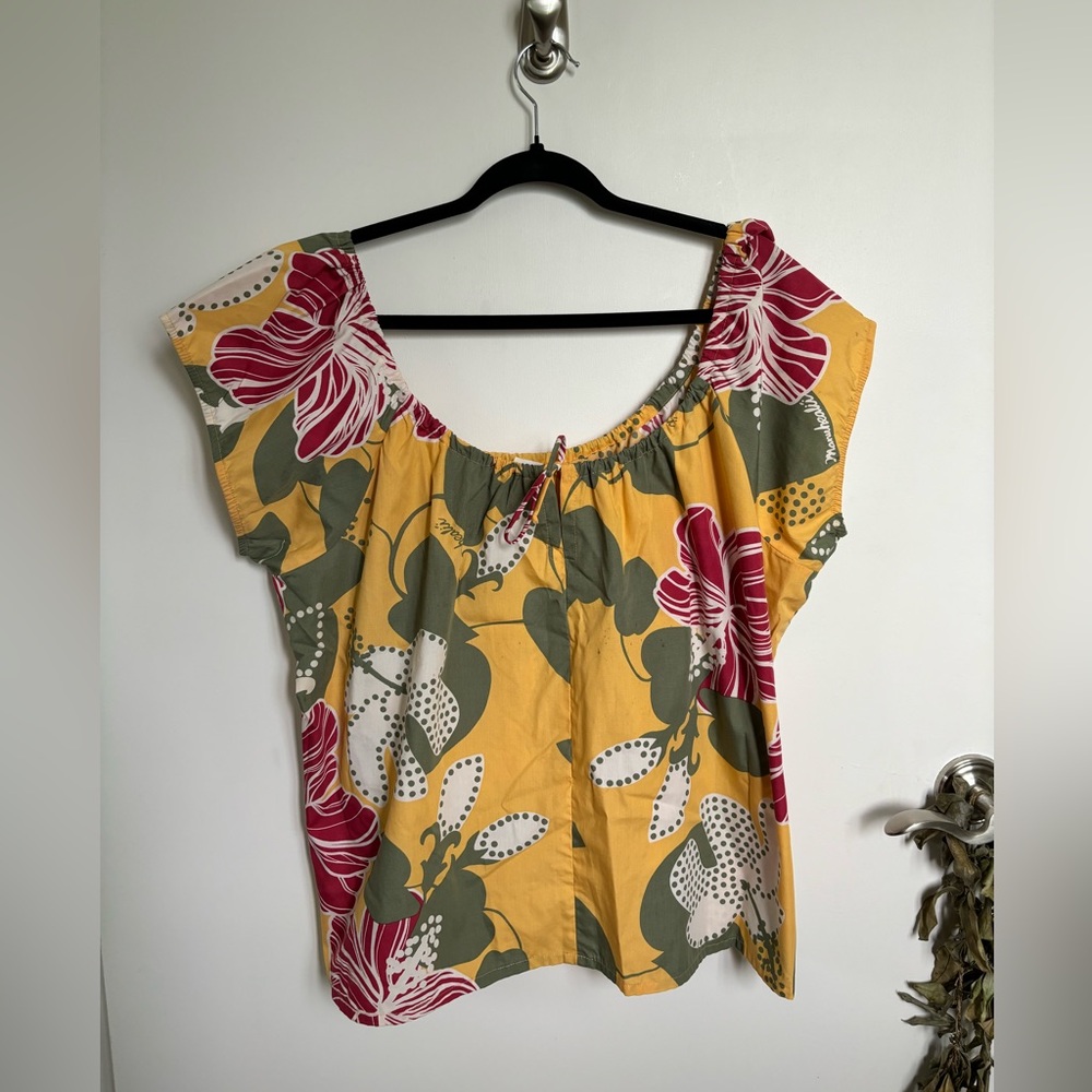 Vintage Manuheali’i Juliette Hibiscus Top